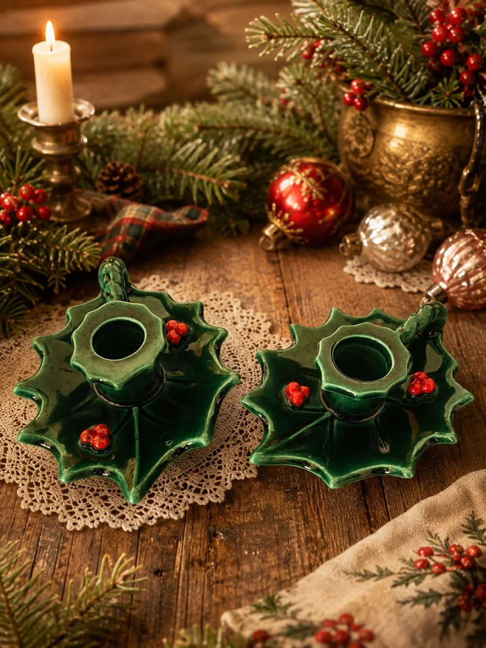 Lefton Vintage Christmas Holly Leaf Candle Holders Green Ceramic Pair